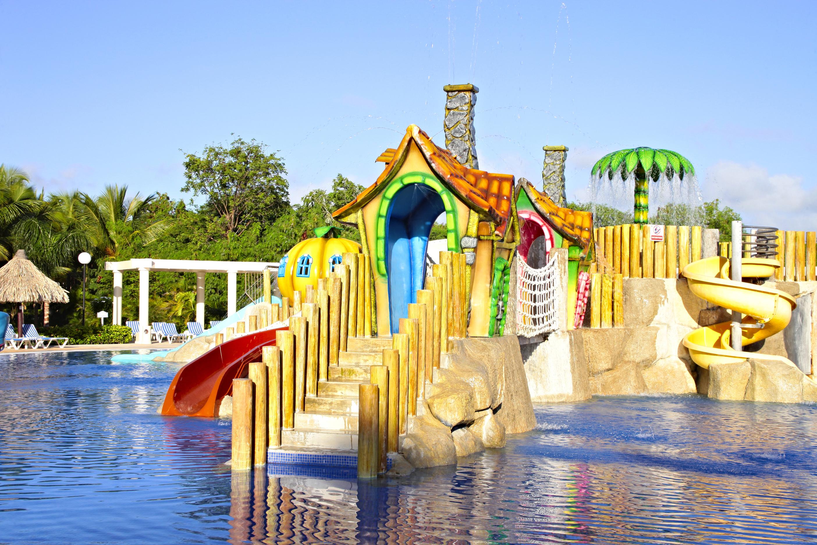 Bahia Principe Grand Bavaro Punta Cana Eksteriør bilde Splash Jungle Water Park